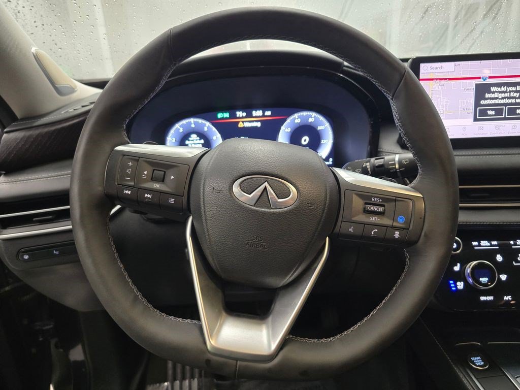 Used 2023 INFINITI QX60 Sensory w/ Vision Package FWD image 17