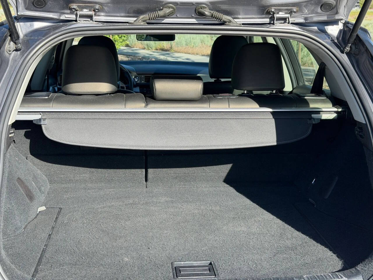 Used 2013 Lexus CT 200h FWD image 11