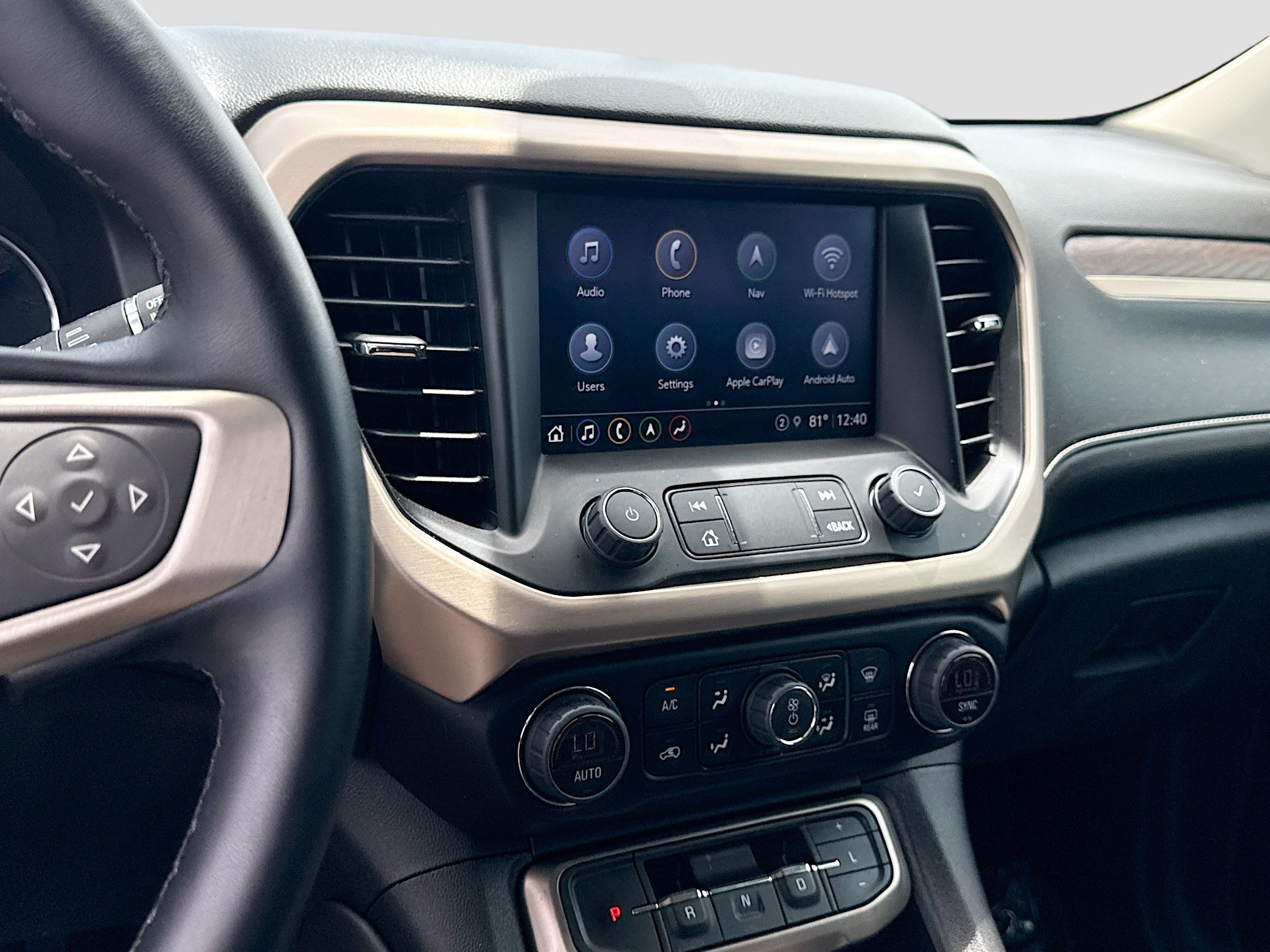 Used 2023 GMC Acadia Denali w/ Black Diamond Edition FWD image 29