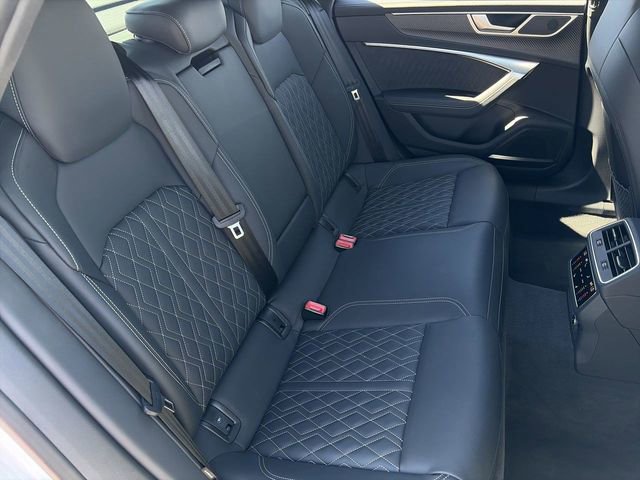 Used 2025 Audi S7 Premium Plus w/ S Sport Package image 14
