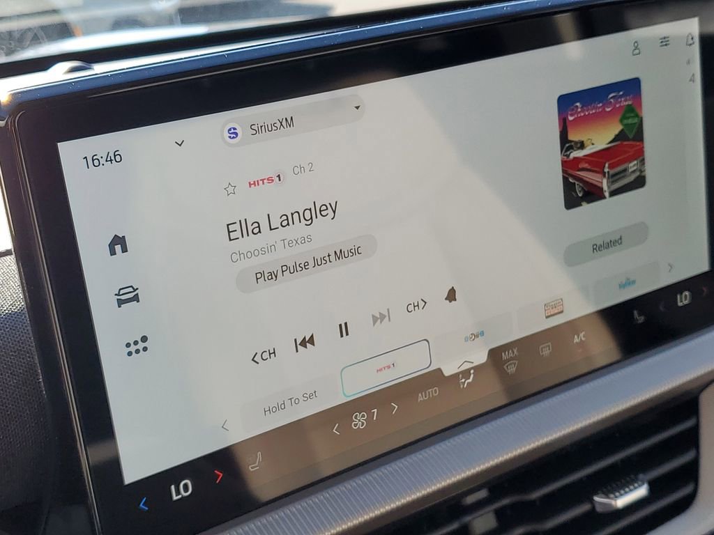 New 2026 Ford Explorer Active w/ Active Comfort Package image 18