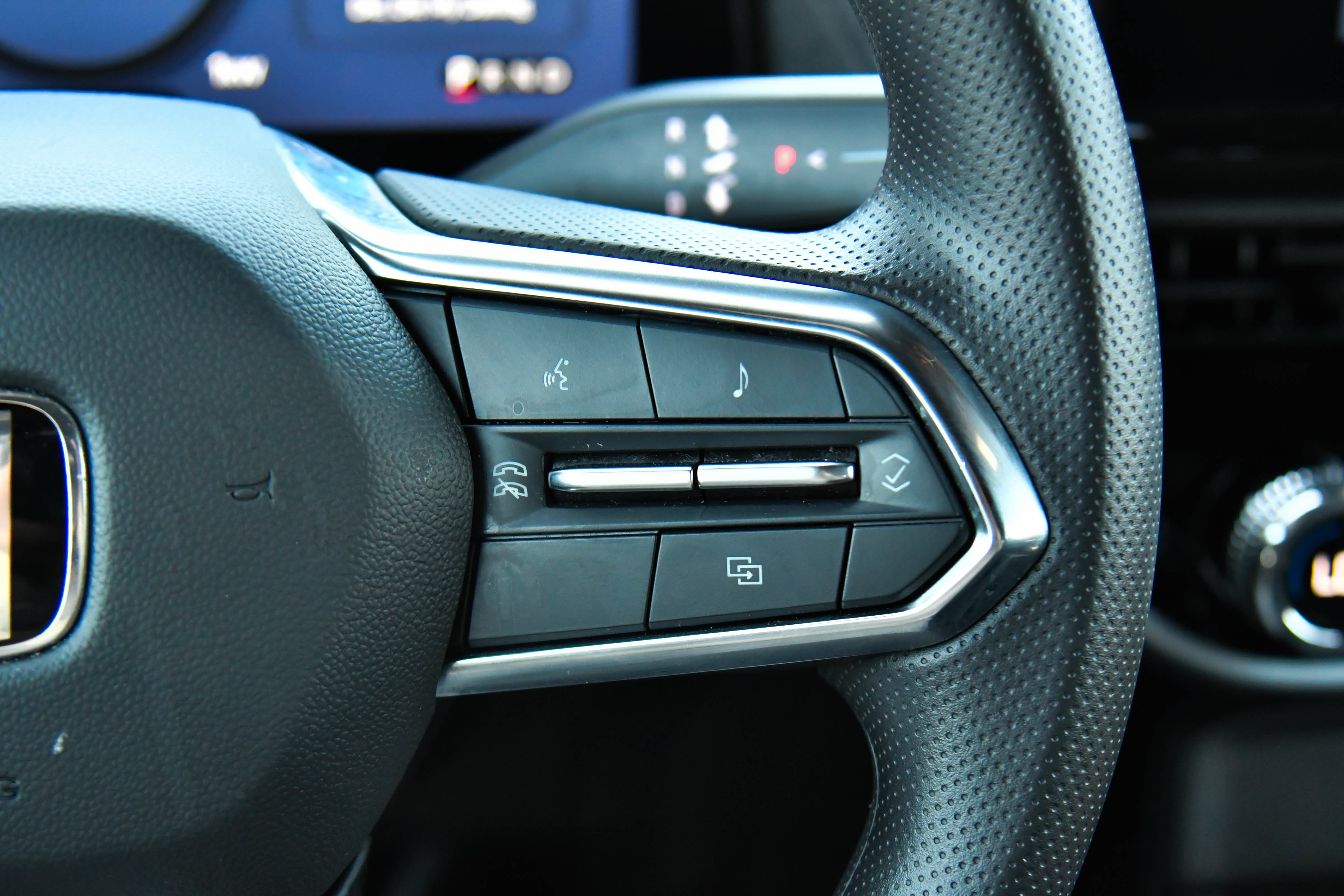 Used 2024 Honda Prologue EX image 33