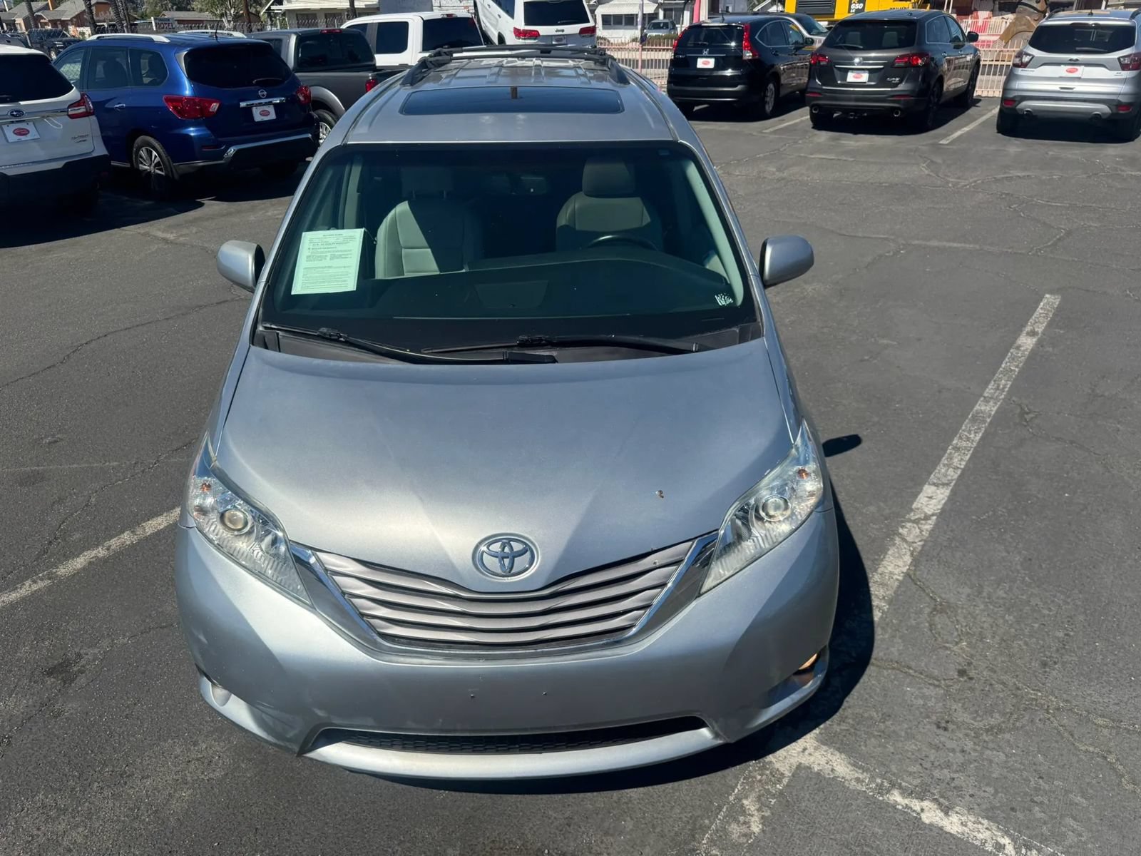 Used 2016 Toyota Sienna XLE w/ XLE Navigation Package FWD image 15