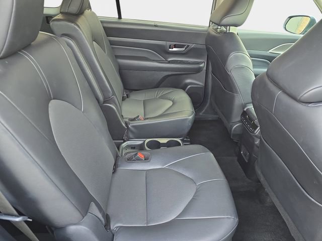 Used 2024 Toyota Grand Highlander XLE image 13
