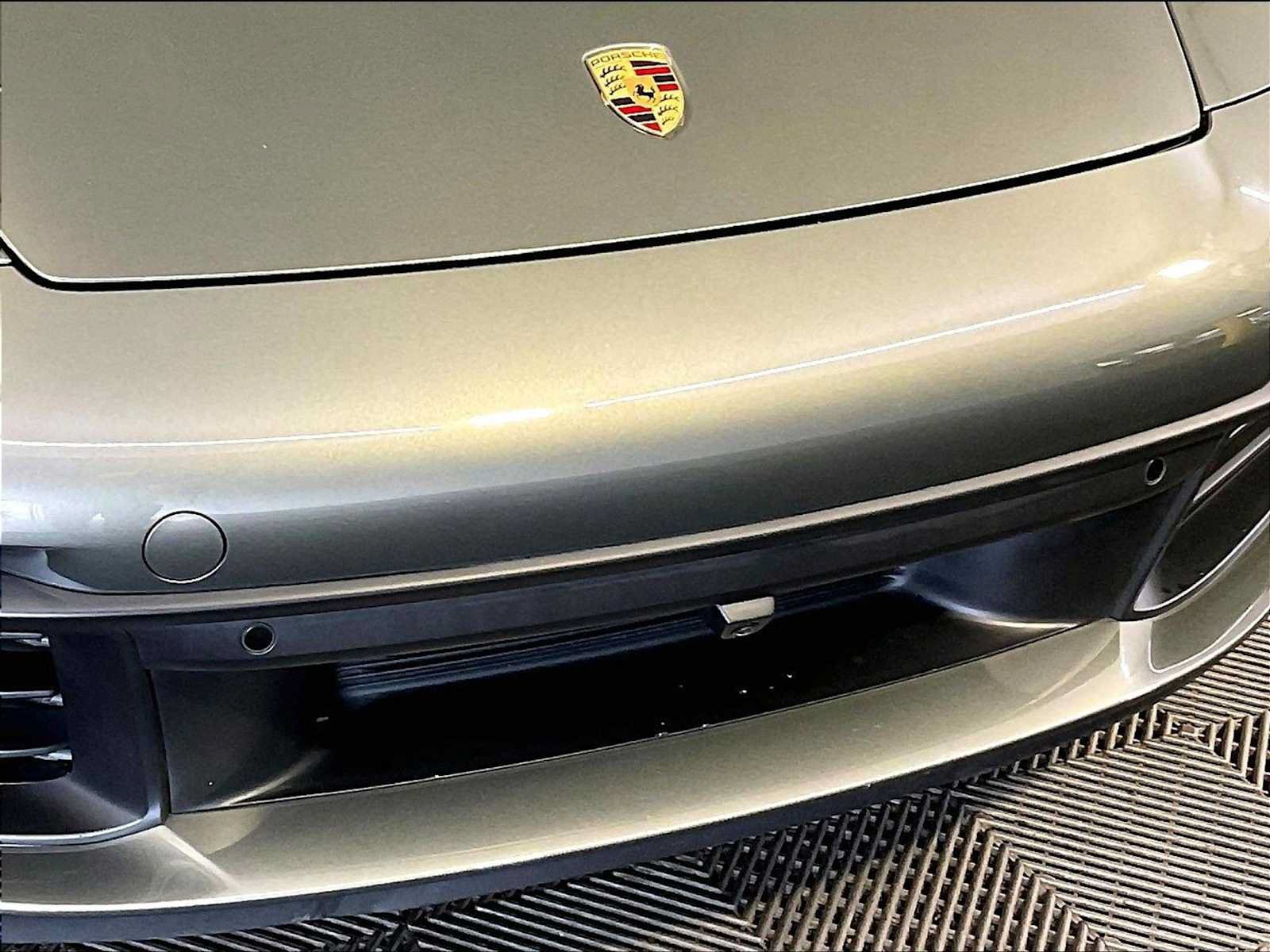 Certified 2021 Porsche 911 Targa 4S AWD/4WD image 34