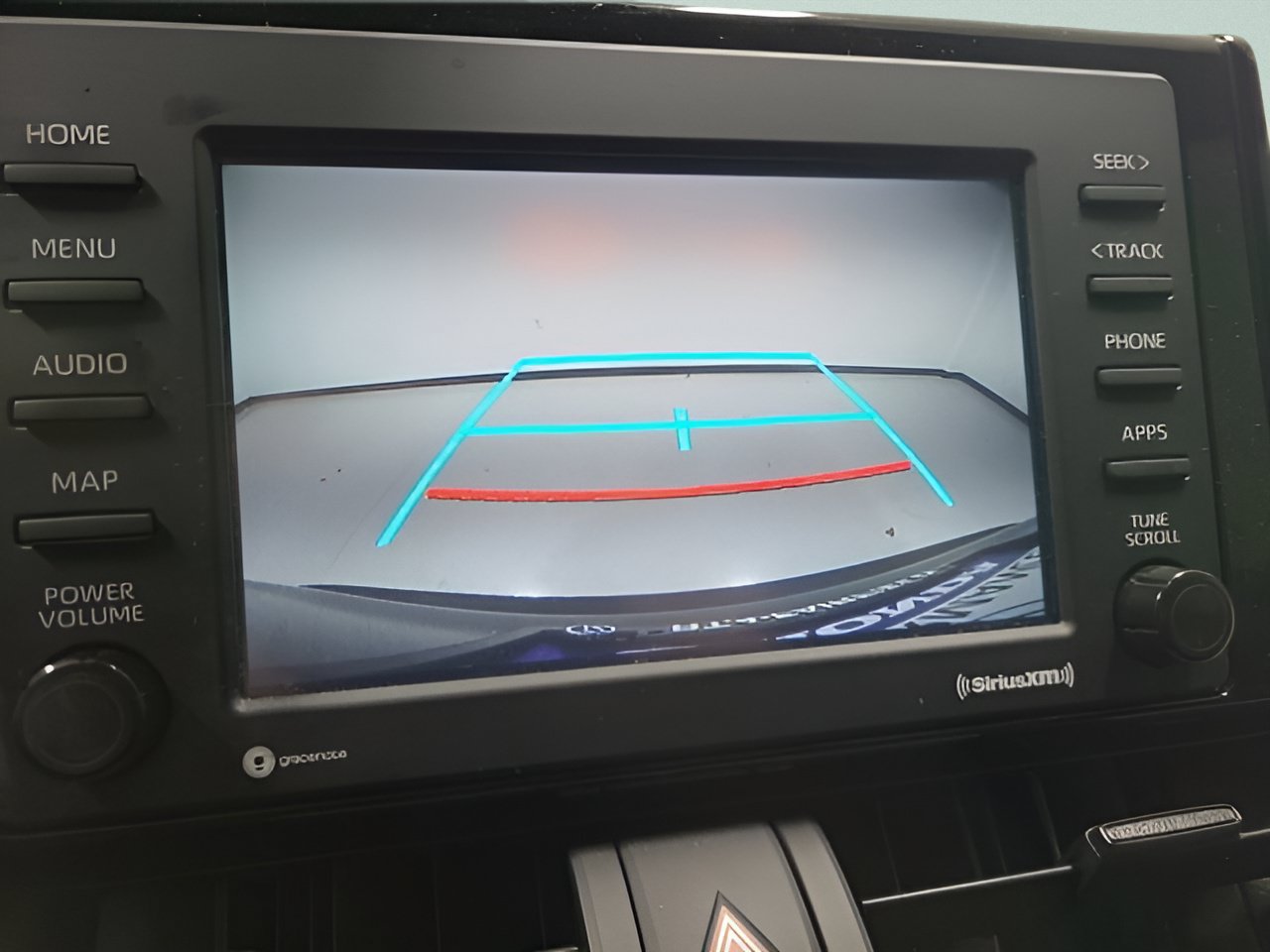 Used 2021 Toyota RAV4 XLE AWD/4WD image 30