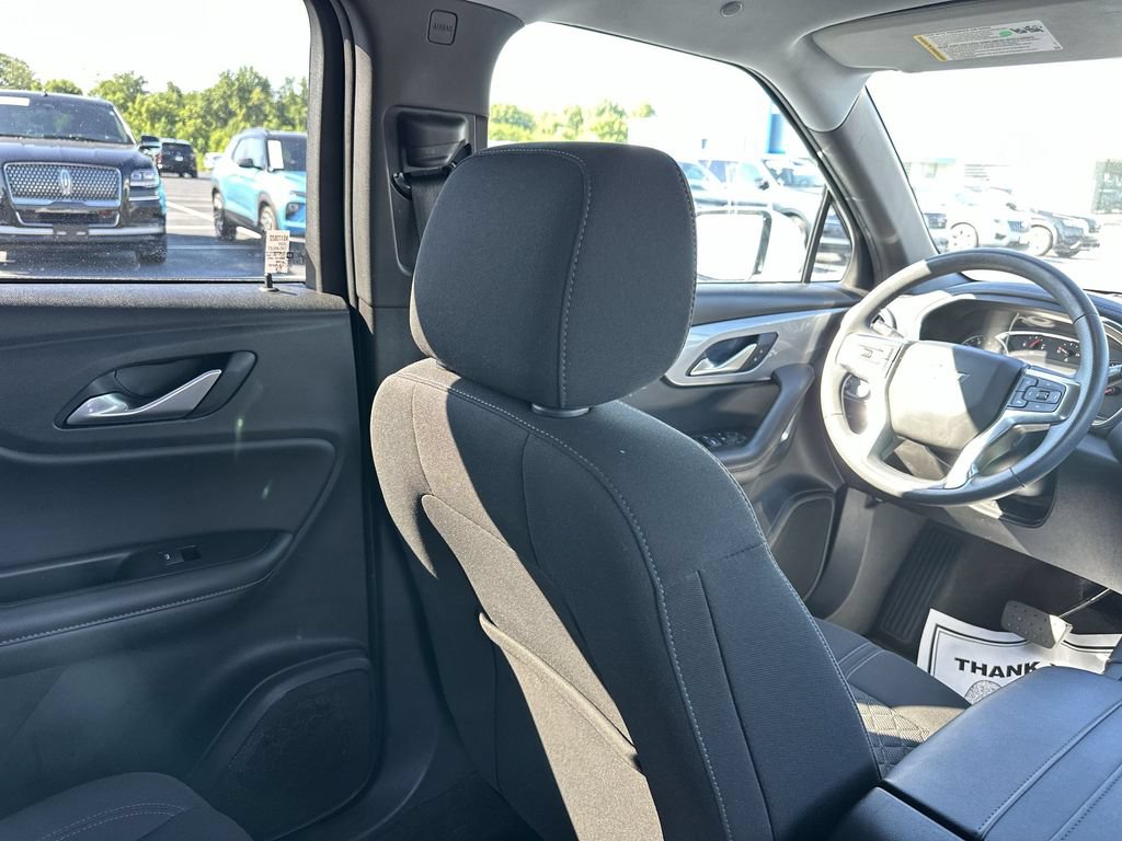 Used 2022 Chevrolet Blazer LT FWD image 15