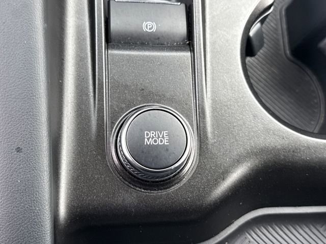 Used 2025 Ford Explorer ST-Line image 34