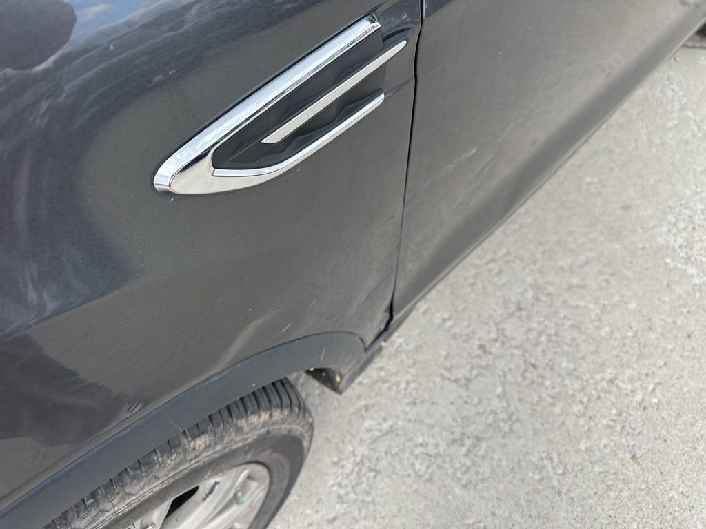 Used 2017 Ford Escape Titanium image 15