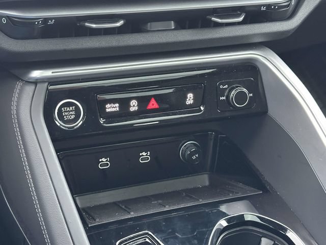 Certified 2025 Audi Q5 Premium w/ Premium Plus AWD/4WD image 31