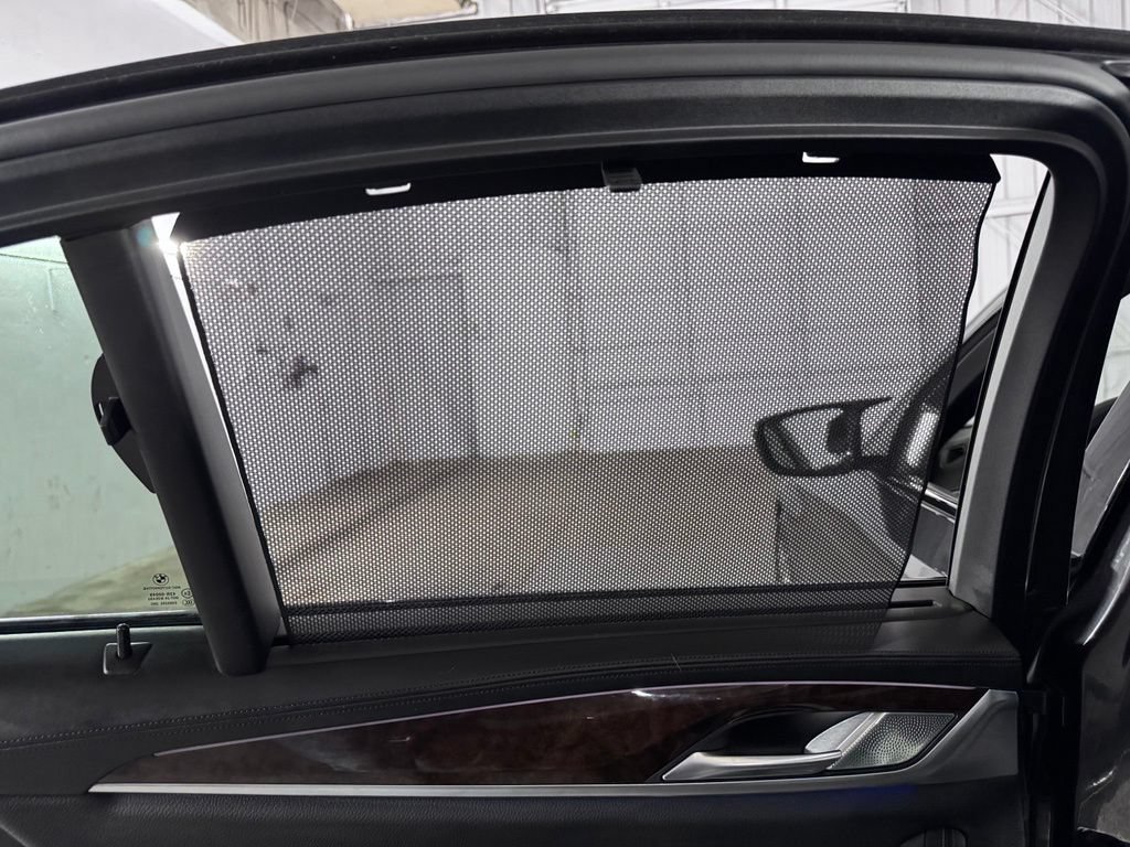 Used 2019 BMW M550i xDrive AWD/4WD image 50