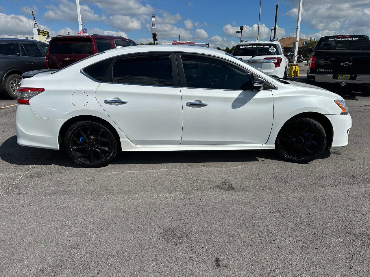 Used 2015 Nissan Sentra SR image 6