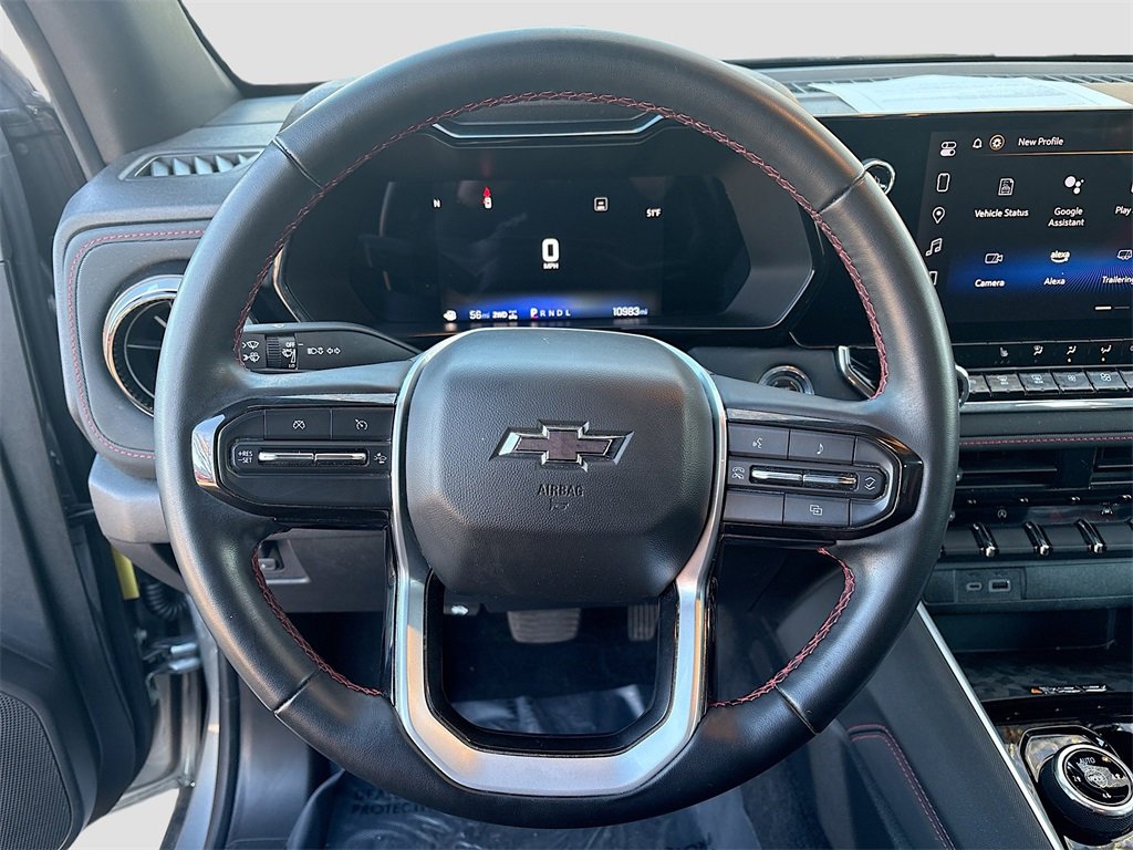 Used 2023 Chevrolet Colorado Z71 w/ Z71 Convenience Package 2 image 11