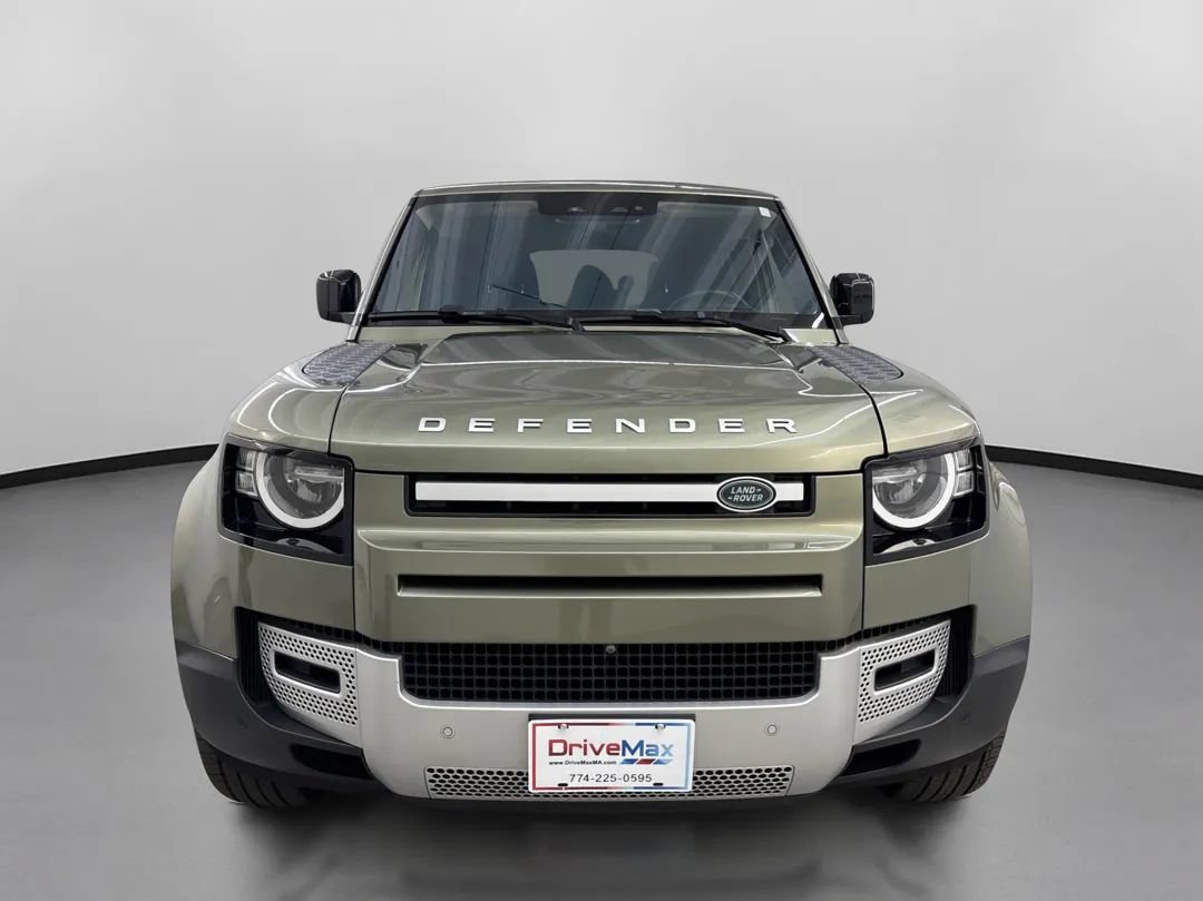 Used 2020 Land Rover Defender 110 AWD/4WD image 2