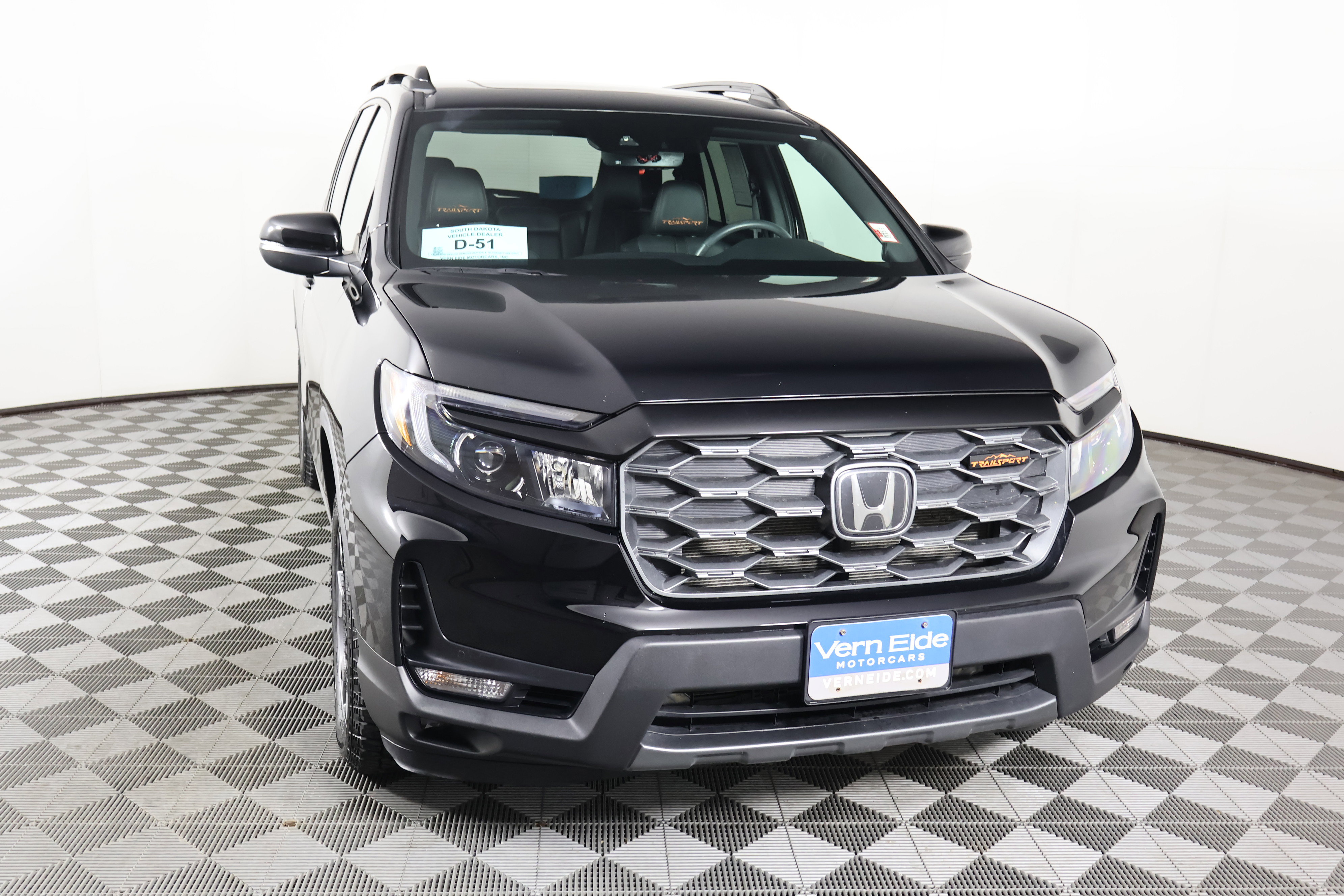 Certified 2022 Honda Passport TrailSport image 3