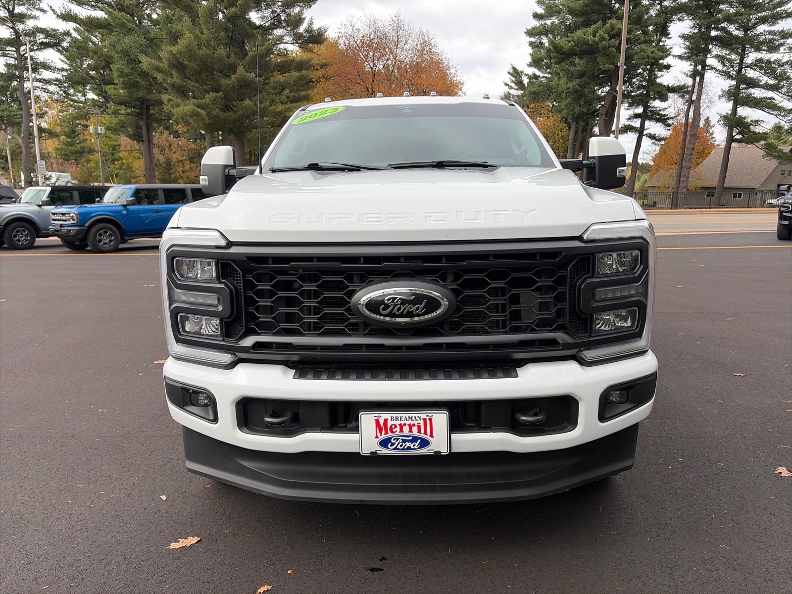 Used 2023 Ford F250 Lariat w/ Sport Appearance Package AWD/4WD image 2