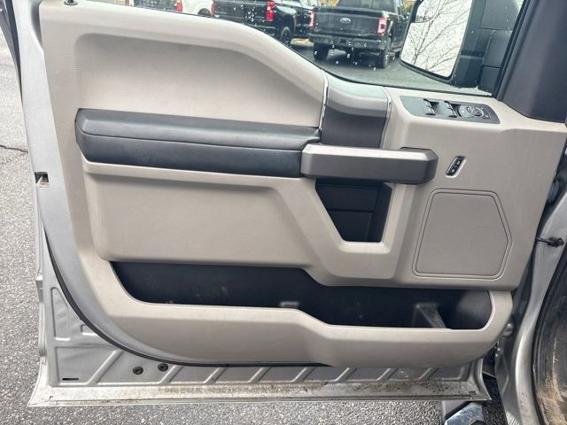 Used 2020 Ford F150 XLT w/ Equipment Group 302A Luxury image 17