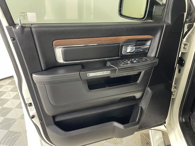 Used 2016 RAM 1500 Laramie w/ Convenience Group image 14