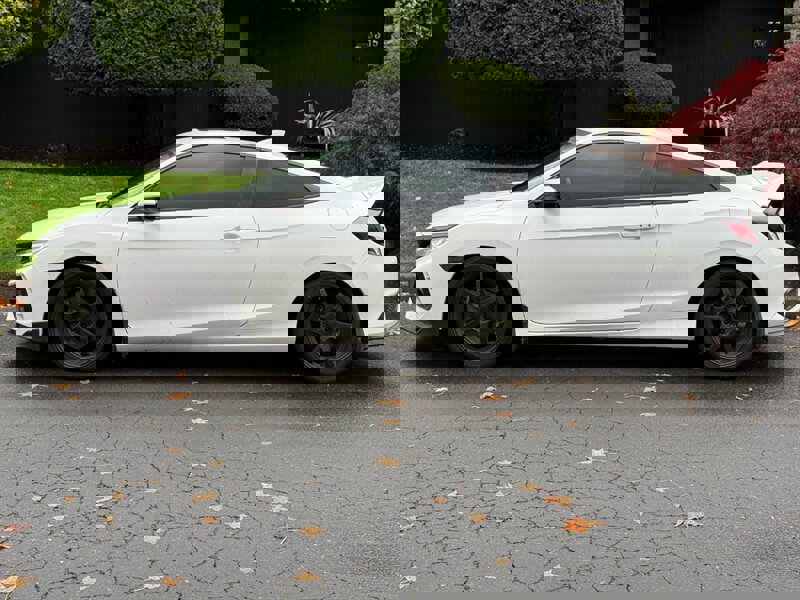 Used 2018 Honda Civic Si image 2