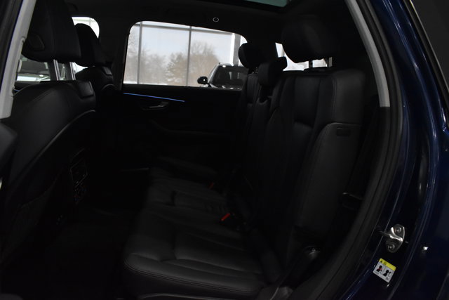 Used 2023 Audi Q7 3.0T Prestige image 33