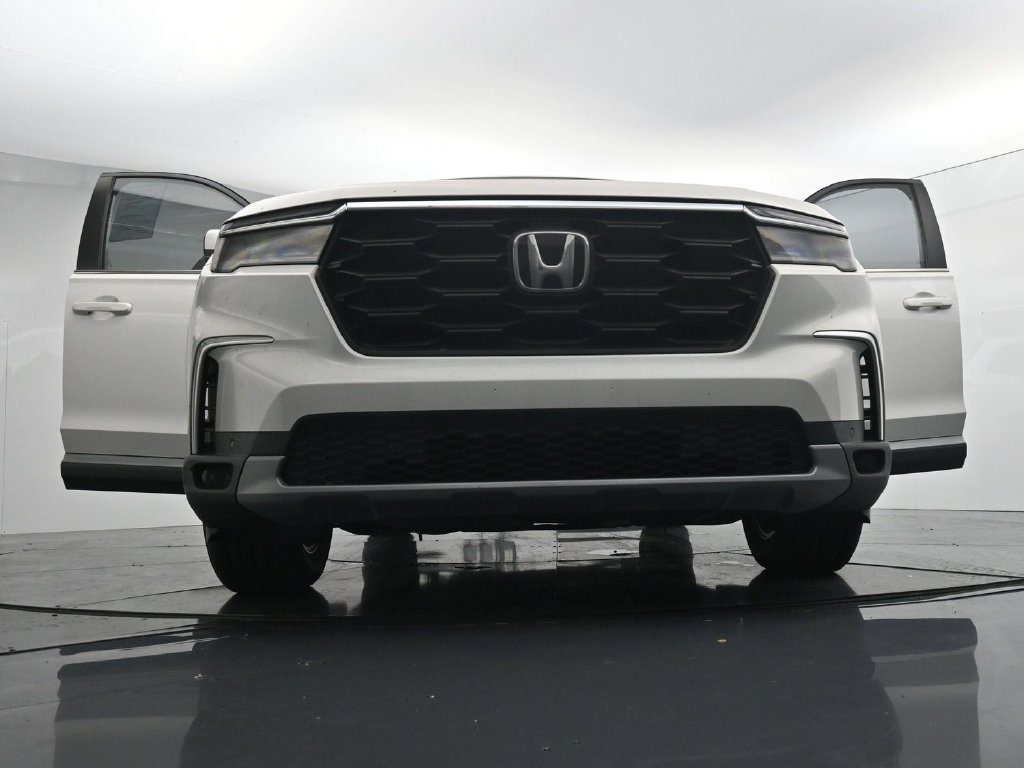 Used 2023 Honda Pilot EX-L image 30