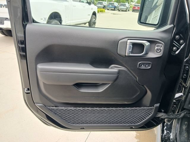 New 2026 Jeep Wrangler Unlimited Rubicon AWD/4WD image 11