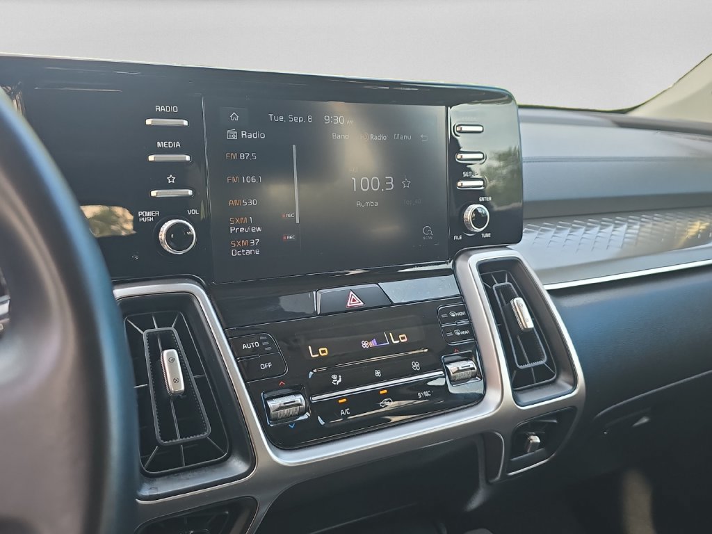 Used 2021 Kia Sorento S w/ Panoramic Sunroof Package AWD/4WD image 14