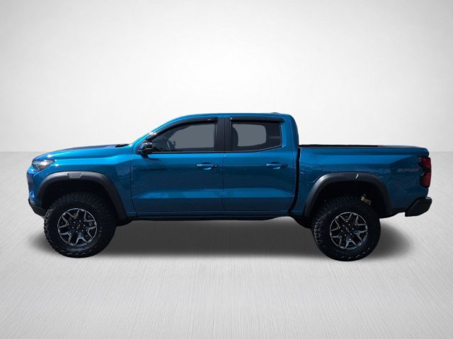 Used 2024 Chevrolet Colorado ZR2 w/ Technology Package AWD/4WD image 7
