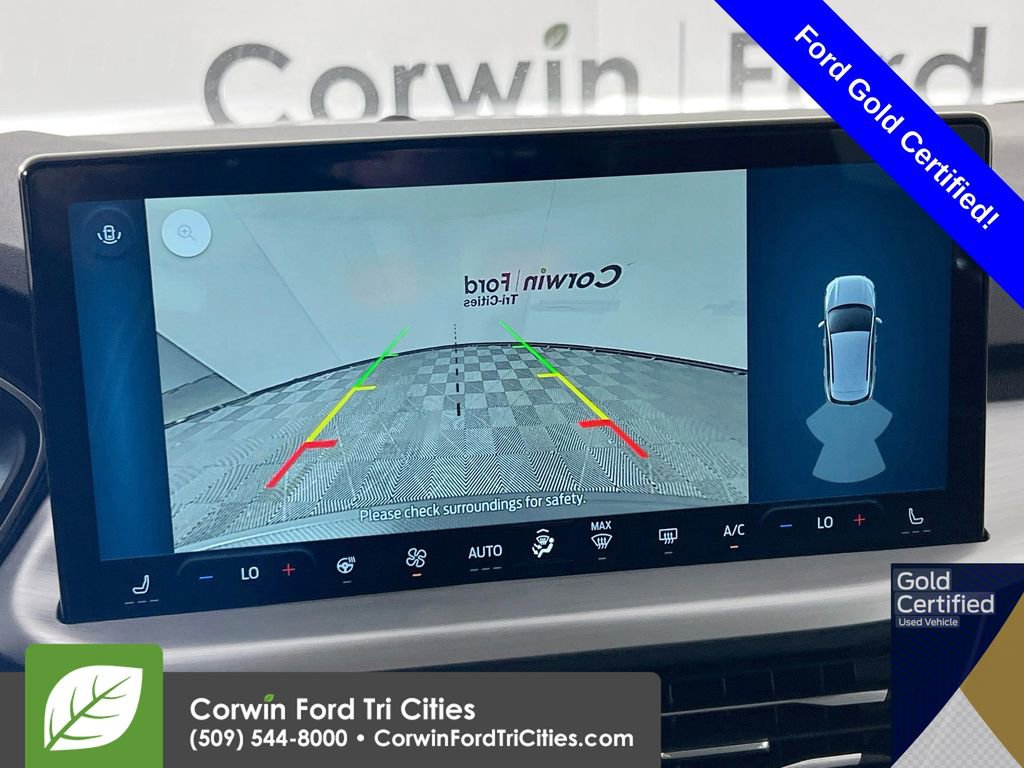 Certified 2025 Ford Escape Platinum AWD/4WD image 21