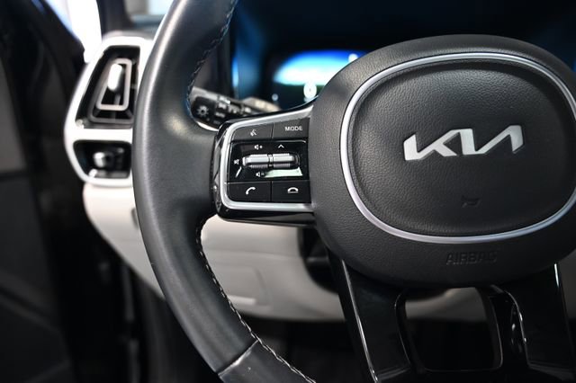 Used 2023 Kia Sorento SX image 28