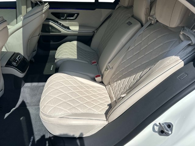 Certified 2023 Mercedes-Benz S 580 4MATIC Sedan image 11