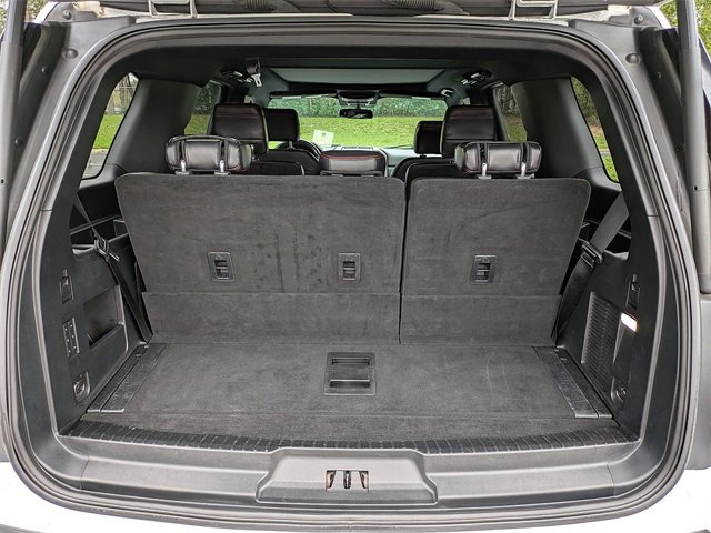 Used 2020 Ford Expedition Limited w/ Equipment Group 303A image 12