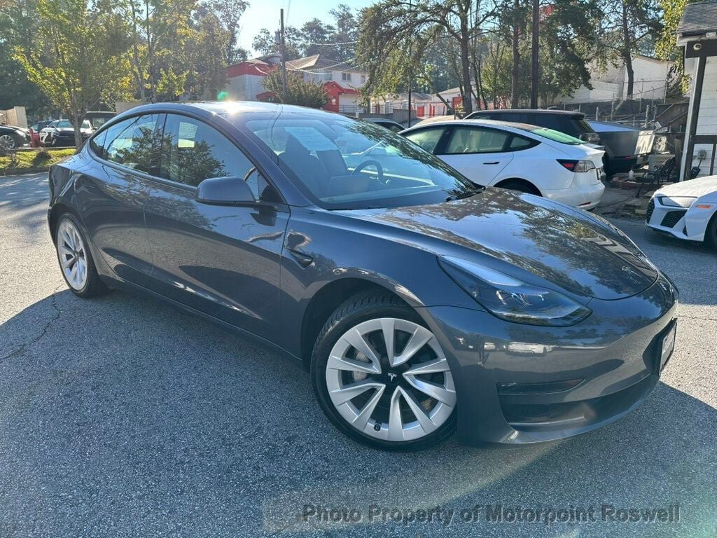 Used 2023 Tesla Model 3 Standard Range RWD image 2