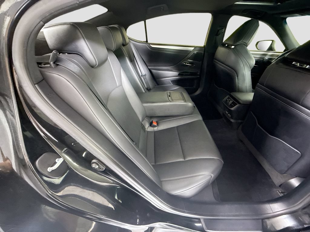 Used 2022 Lexus ES 350 F Sport w/ Accessory Package FWD image 22