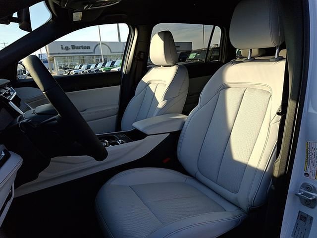 New 2026 Jeep Cherokee Limited image 9