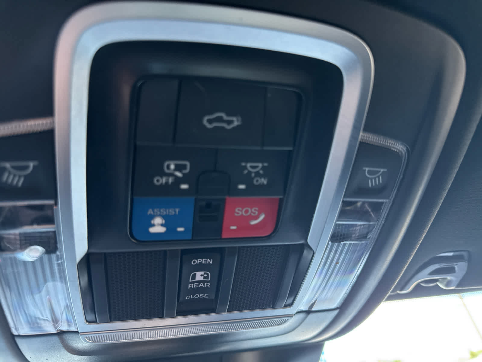 Used 2023 RAM 2500 Rebel w/ Level 2 Equipment Group AWD/4WD image 25