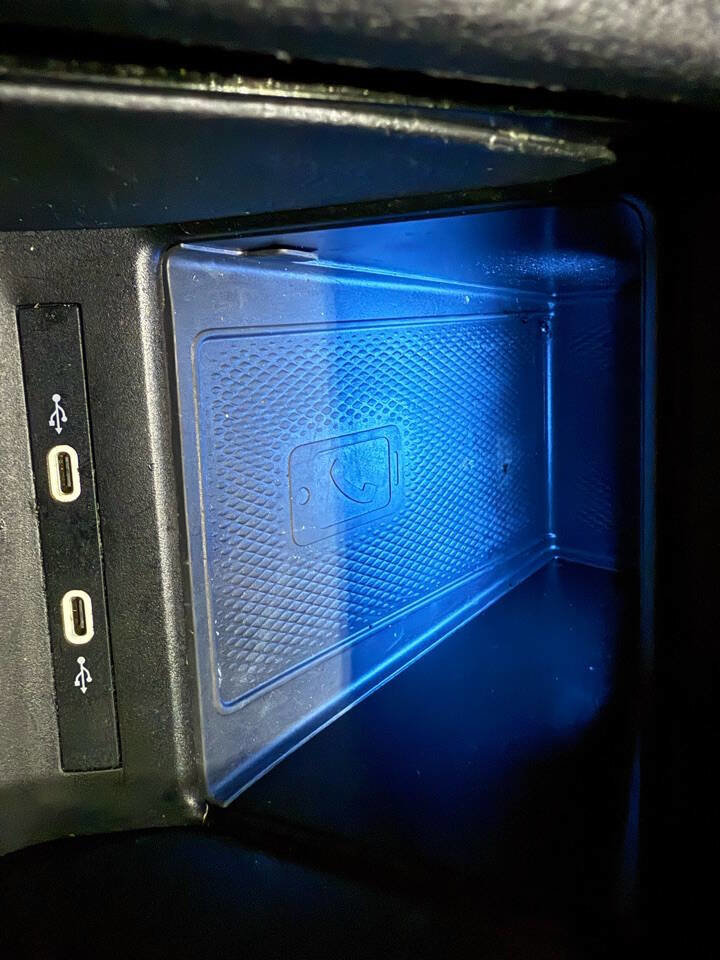 Used 2021 Volkswagen ID.4 Pro w/ ID.4 Protection Package image 28