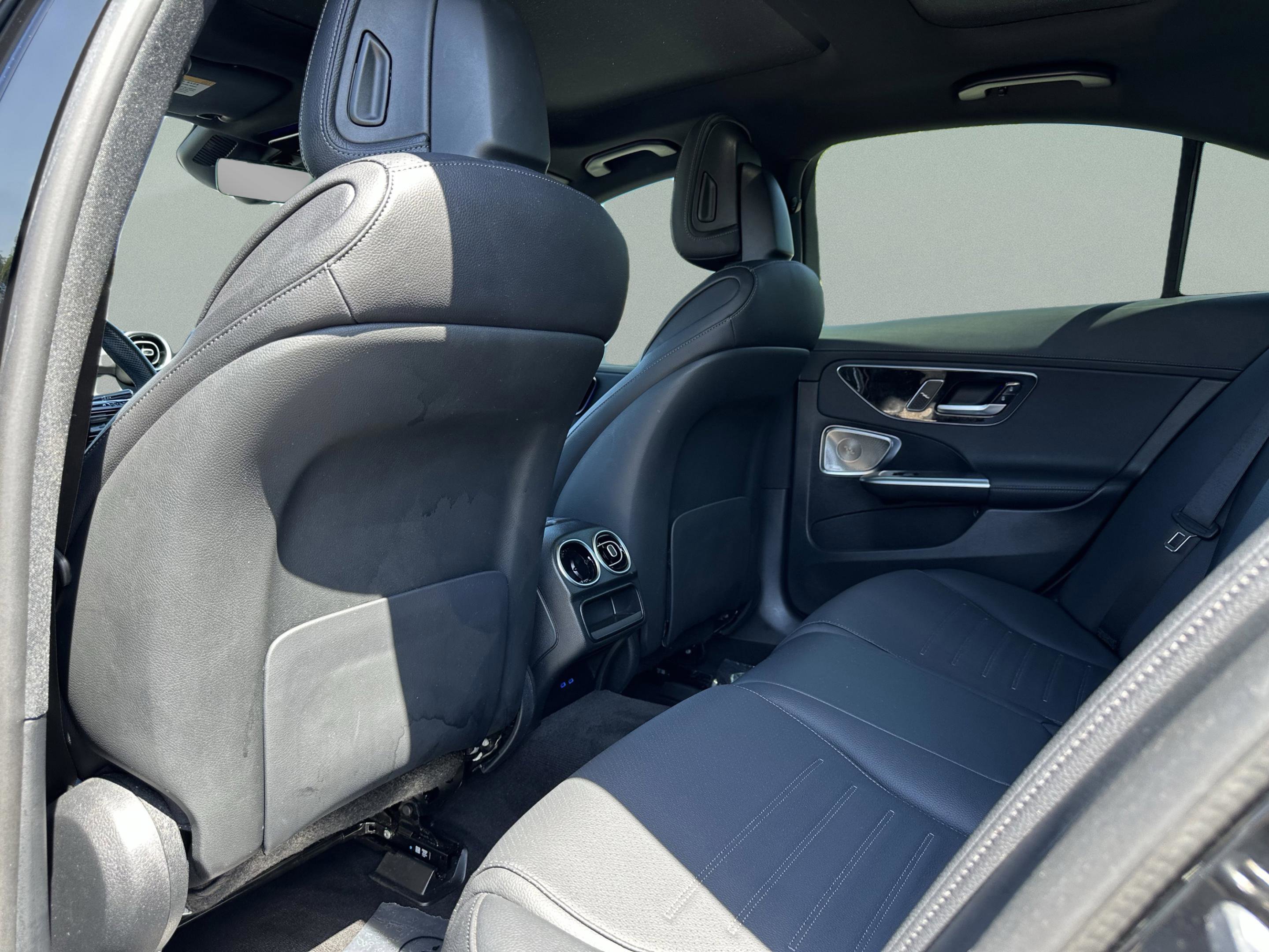 Used 2024 Mercedes-Benz C 300 4MATIC Sedan image 15