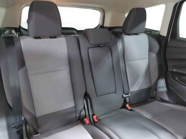 Used 2019 Ford Escape SE image 12