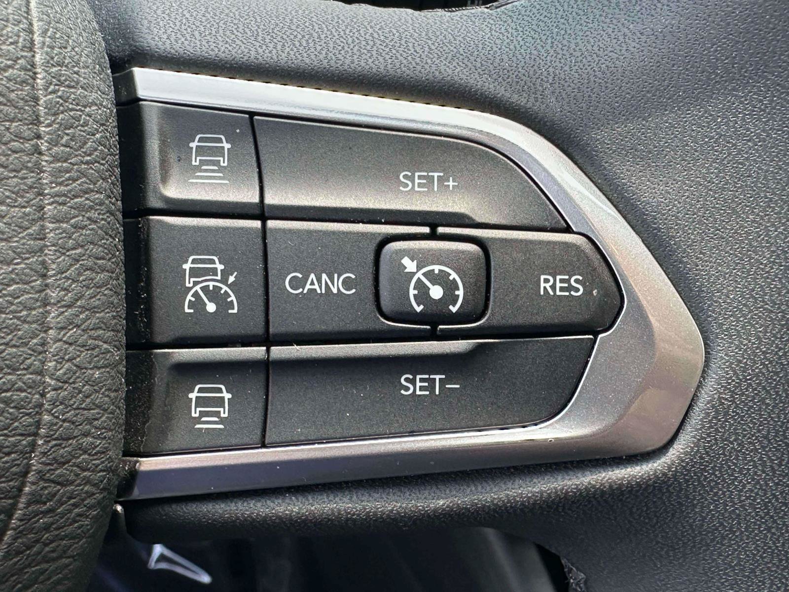 Used 2024 Jeep Compass Limited AWD/4WD image 20