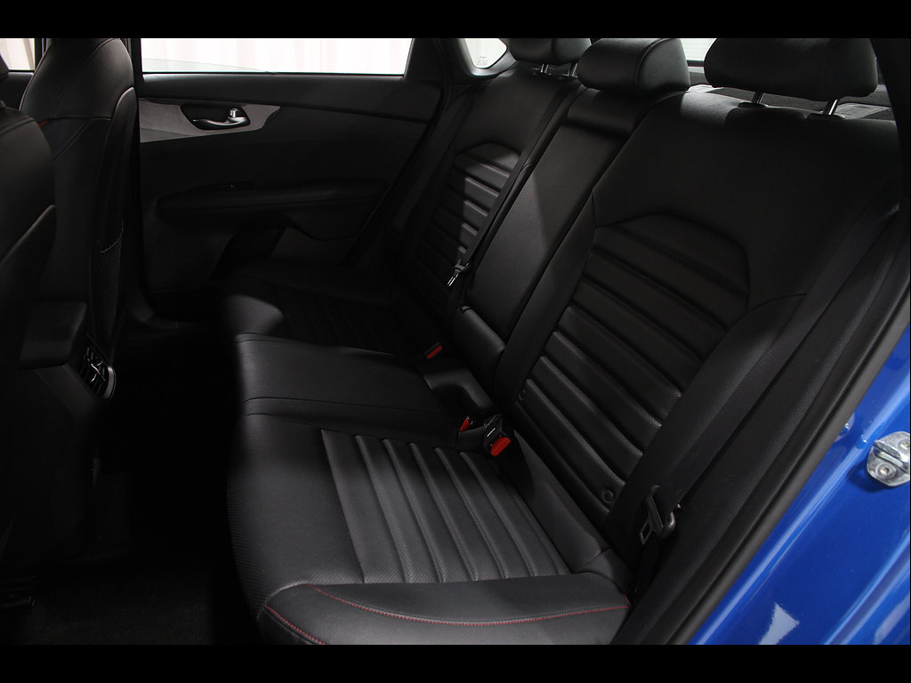 Used 2022 Kia Forte GT FWD image 21