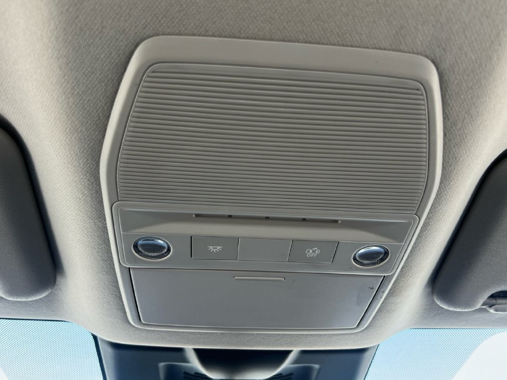 Certified 2026 Nissan Sentra SV w/ SV Convenience Package FWD image 7