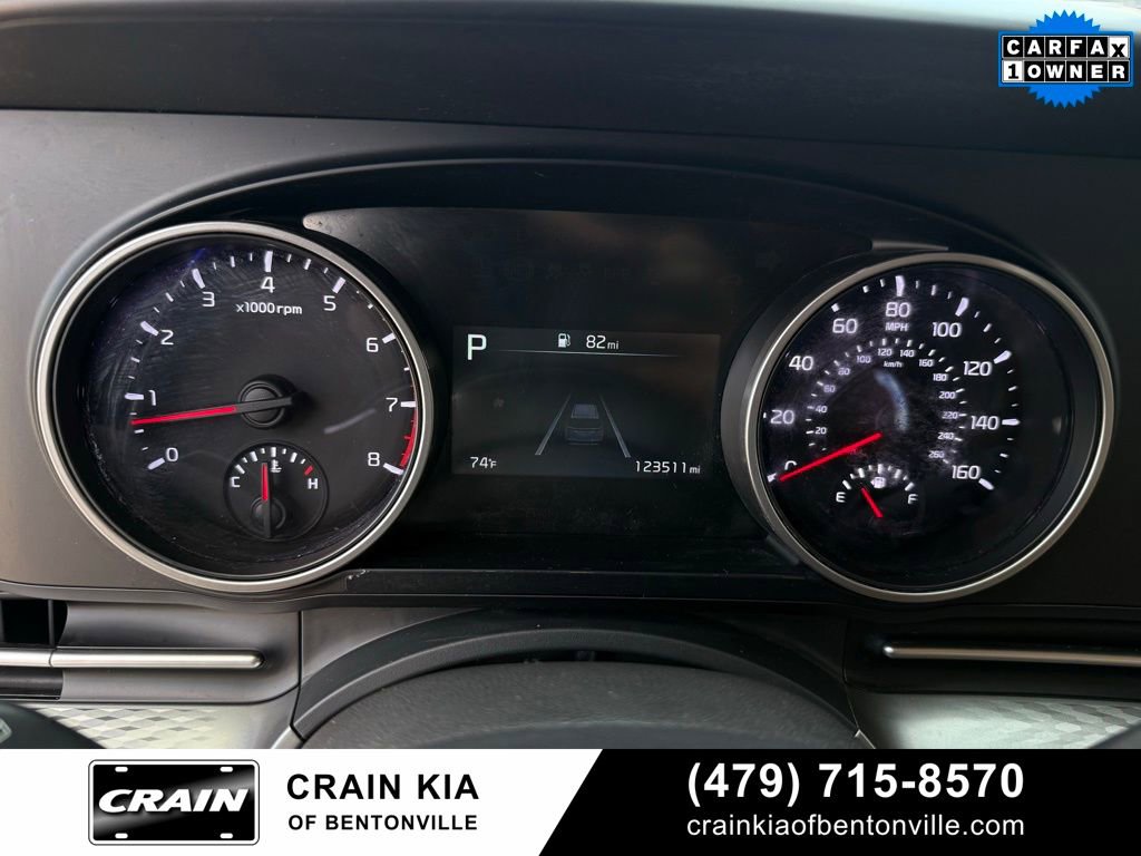Used 2022 Kia Carnival LX image 15