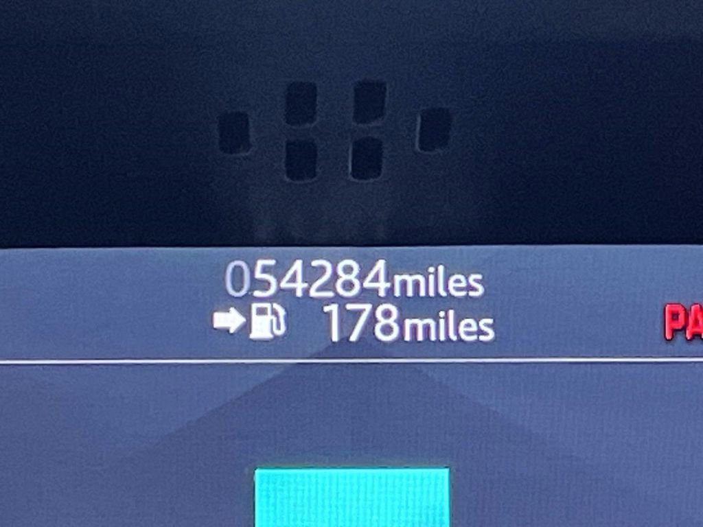 Used 2021 Land Rover Defender 110 X-Dynamic HSE image 37