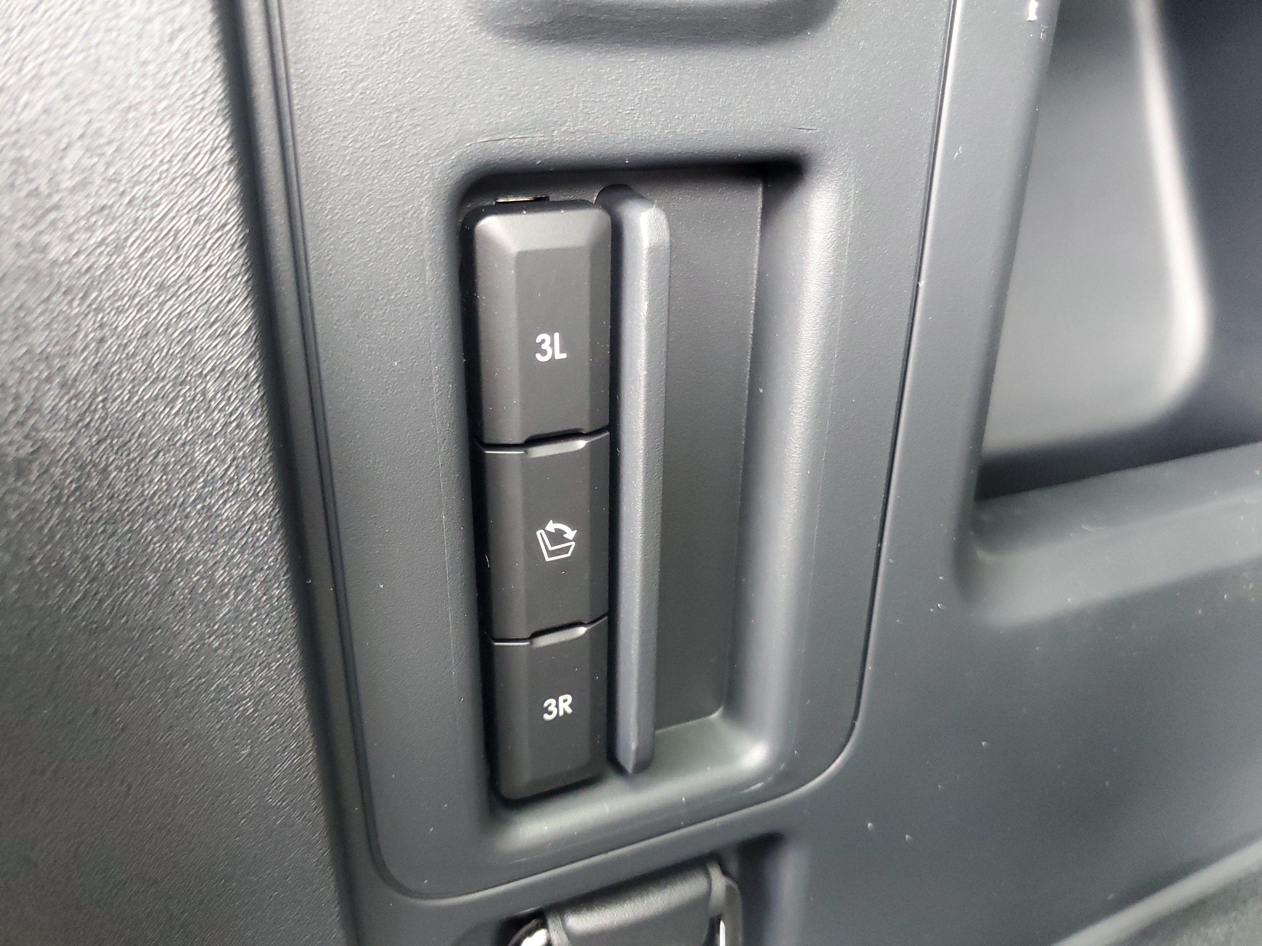 New 2026 Lincoln Navigator L Reserve AWD/4WD image 34