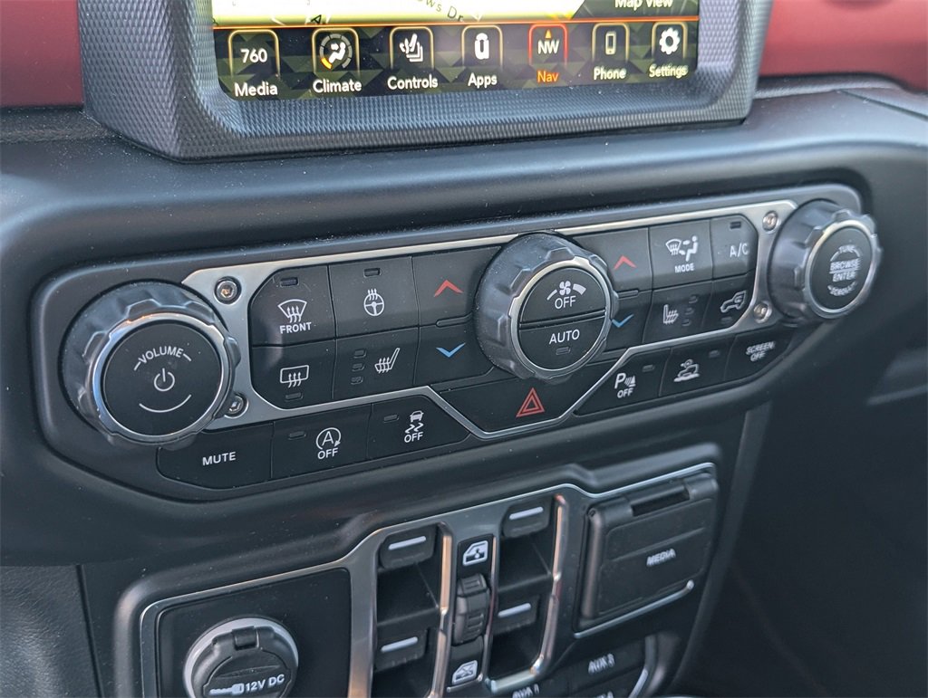 Used 2022 Jeep Wrangler Unlimited Rubicon w/ Steel Bumper Group image 28