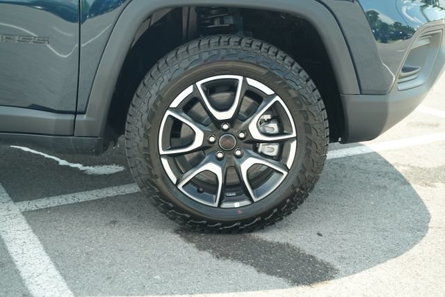 New 2026 Jeep Compass Trailhawk AWD/4WD image 48