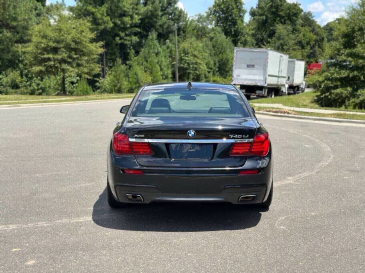 Used 2015 BMW 740Li xDrive image 6