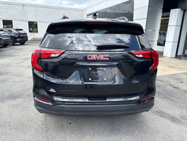 Used 2020 GMC Terrain SLE w/ Driver Convenience Package AWD/4WD image 4