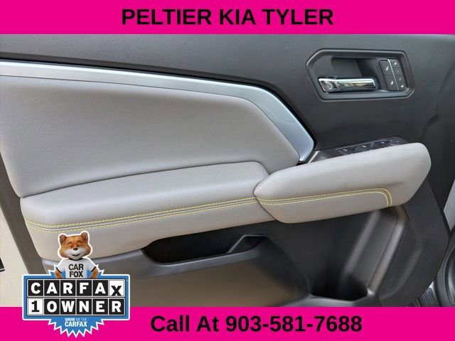 Used 2025 Chevrolet Colorado ZR2 w/ Technology Package image 18